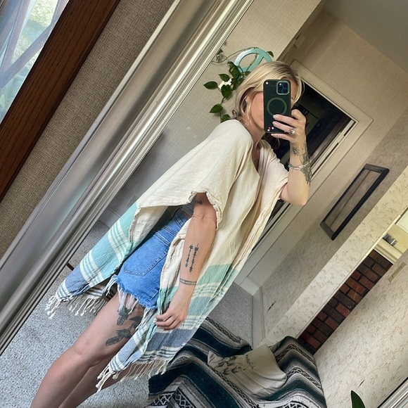 Tribe Alive Cream and Blue Accent Beach Kimono Swim Cover - Picture 7 of 14